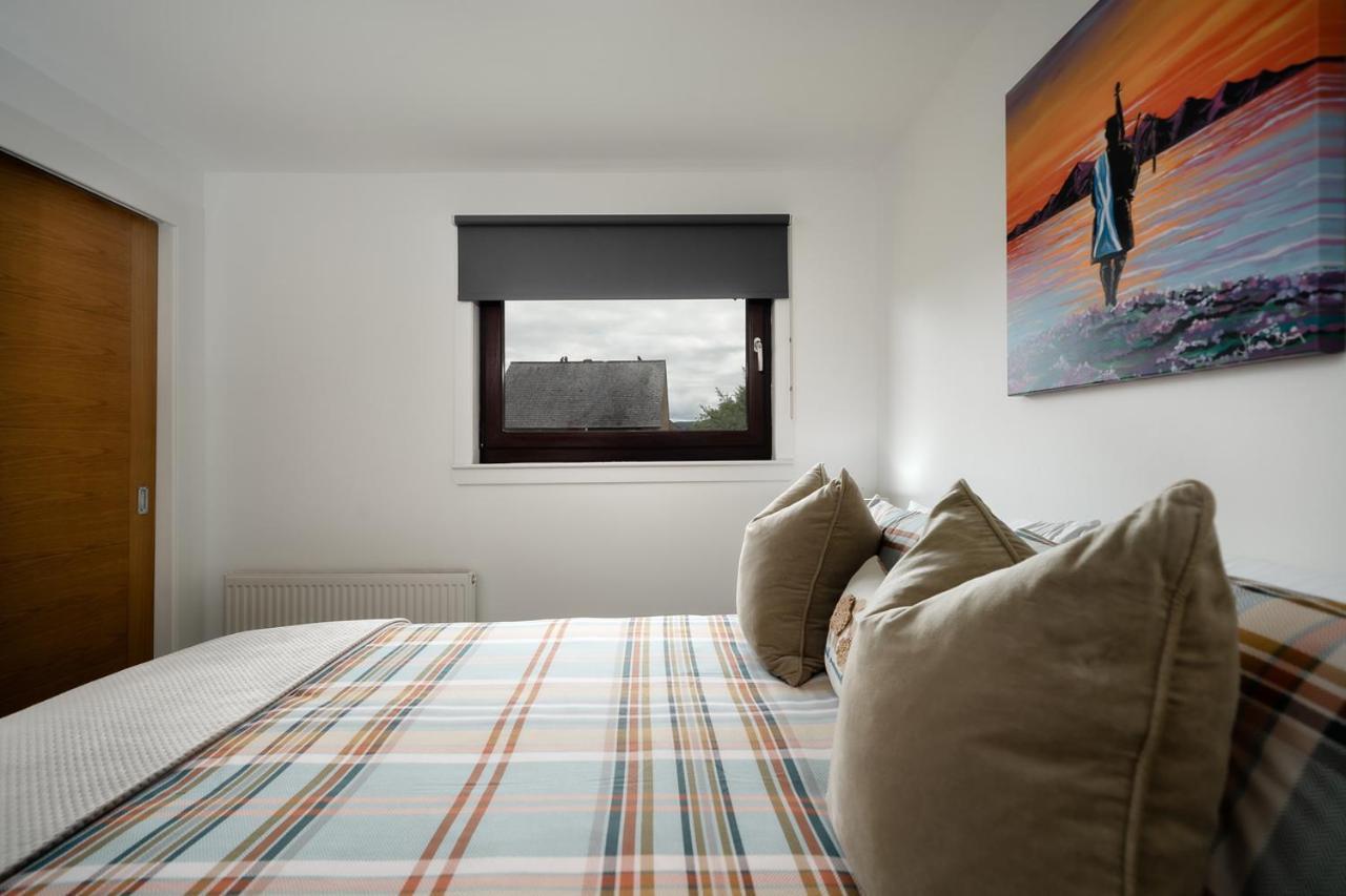 Ness Riverfront Holiday Home - City Centre Inverness Eksteriør billede